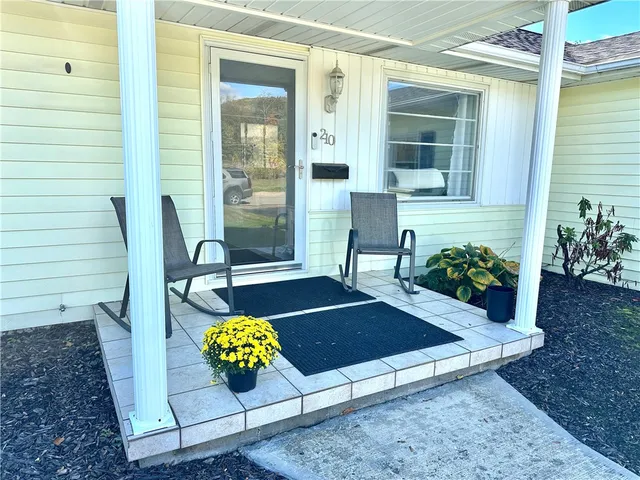 $189,900 | 210 Buffalo Street, Corning, NY 14830