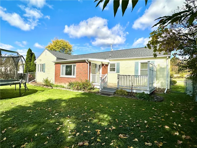 $189,900 | 210 Buffalo Street, Corning, NY 14830