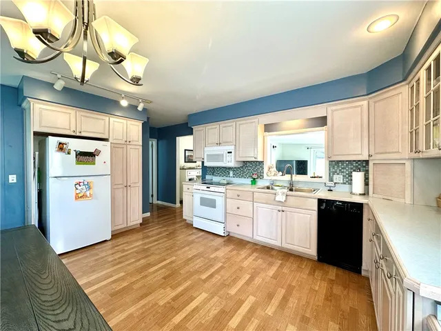 $189,900 | 210 Buffalo Street, Corning, NY 14830