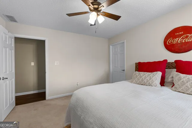 a view of a house with a outdoor space