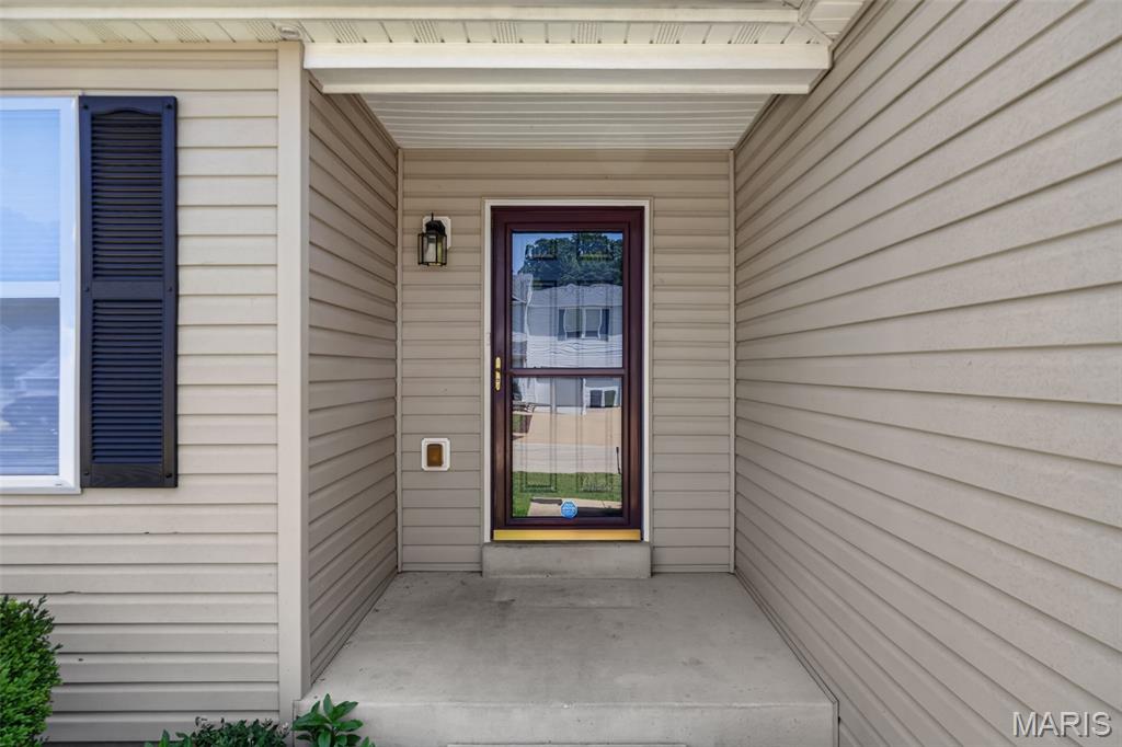 799 Rockshire Drive Herculaneum, MO 63048 - Photo 3 of 32