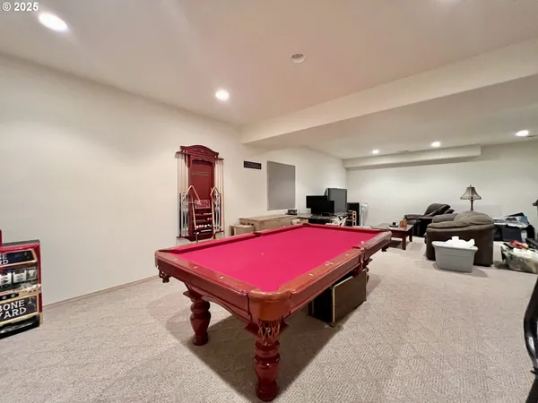 $469,900 | 994 East Hurlburt Avenue, Hermiston, OR 97838