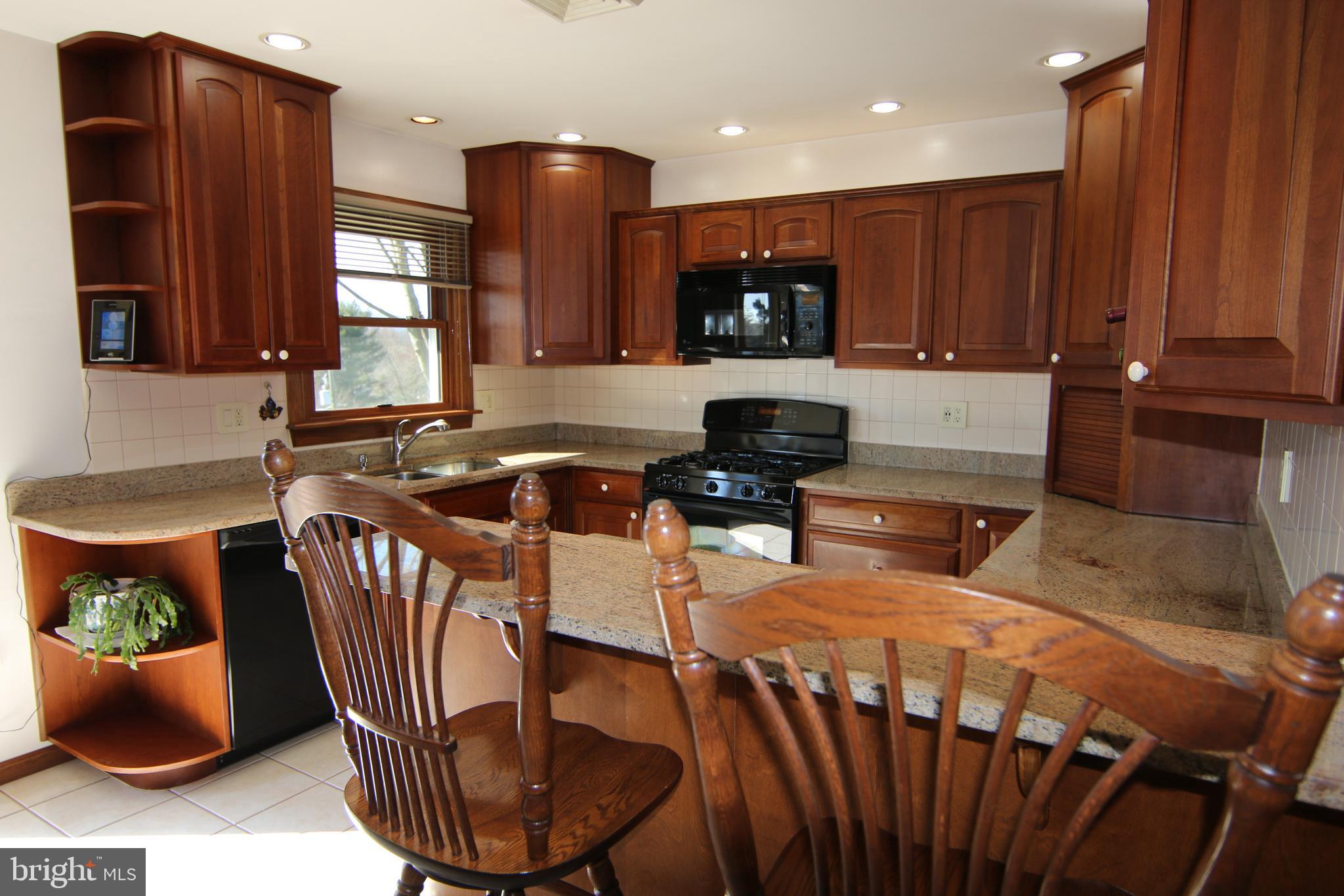 16 Heatherland Road Middletown, PA 17057 - Photo 5 of 45 Gallery Image 5