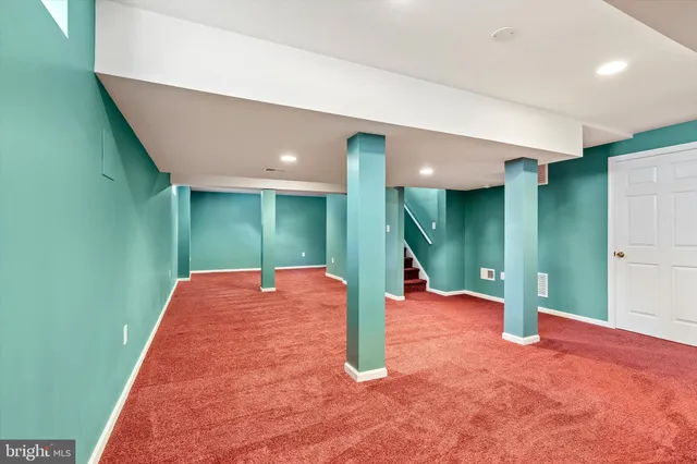 $1,100,000 | 10 North Street, Robbinsville, NJ 08691