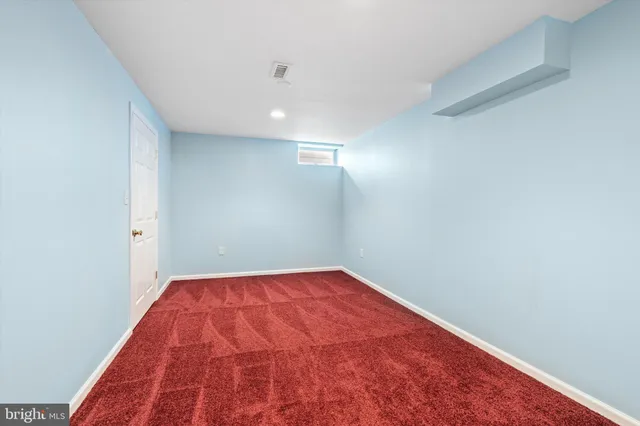 $1,100,000 | 10 North Street, Robbinsville, NJ 08691