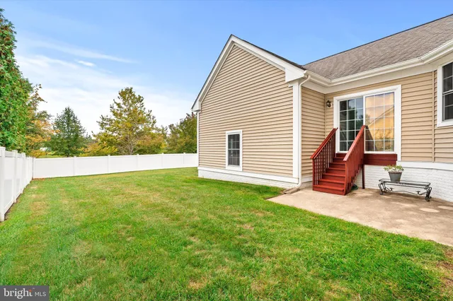 $1,100,000 | 10 North Street, Robbinsville, NJ 08691