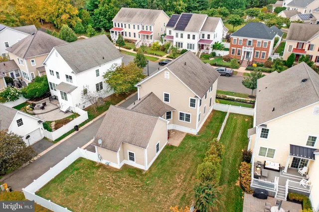 $1,100,000 | 10 North Street, Robbinsville, NJ 08691