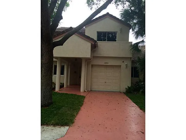 $2,900 | Undisclosed Address, Plantation, FL 33324