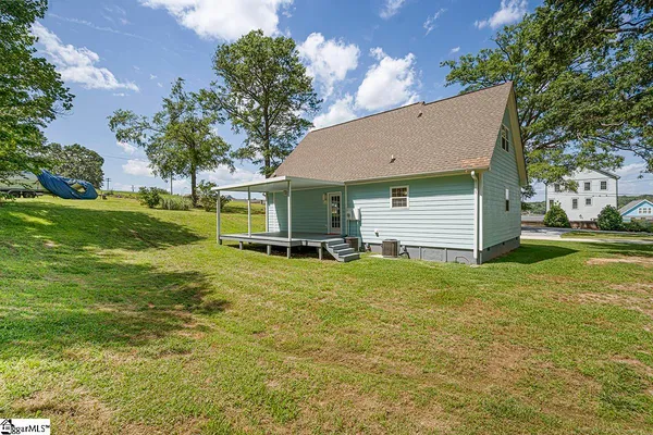 $339,900 | 108 Lakeshore Drive, Greenwood, SC 29649