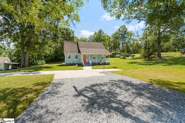 $339,900 | 108 Lakeshore Drive, Greenwood, SC 29649