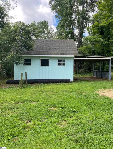 $339,900 | 108 Lakeshore Drive, Greenwood, SC 29649