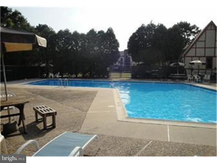 44 Chelsea Circle Clementon, NJ 08021 - Photo 15 of 16 Pool