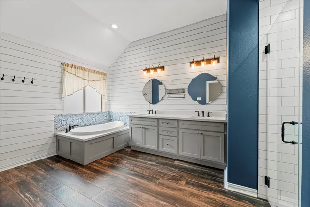 $459,000 | 18423 Pin Oak Bend Drive, Cypress, TX 77433