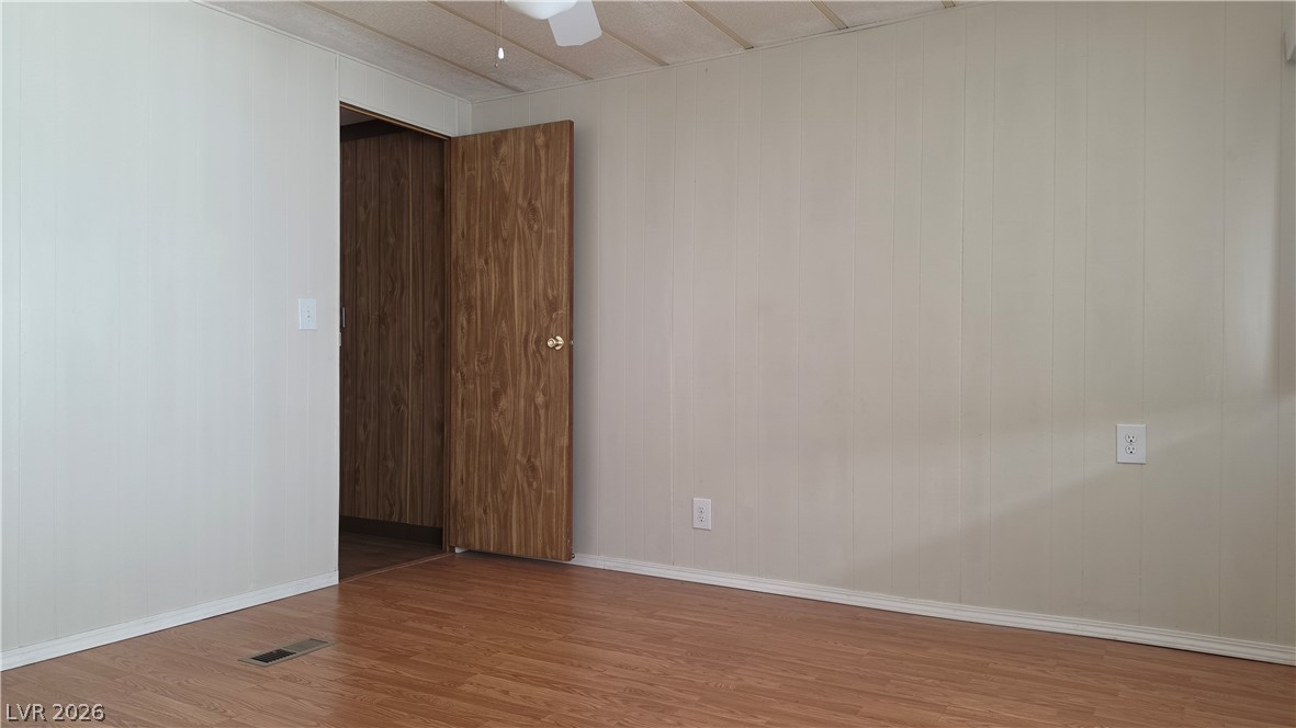 4633 Royal Ridge Boulevard Las Vegas, NV 89103 - Photo 23 of 37