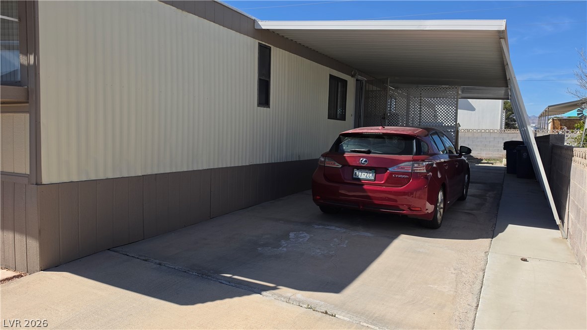 4633 Royal Ridge Boulevard Las Vegas, NV 89103 - Photo 10 of 37