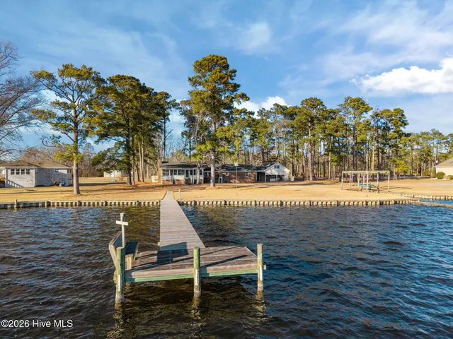 $650,000 | 651 Smith Shore Road, Belhaven, NC 27810