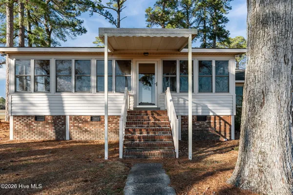 $650,000 | 651 Smith Shore Road, Belhaven, NC 27810