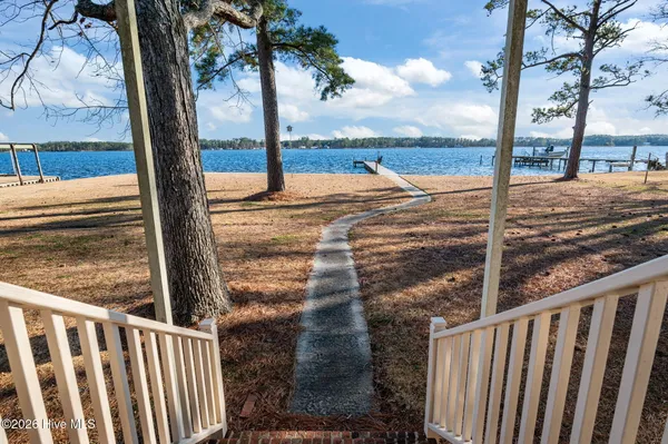 $650,000 | 651 Smith Shore Road, Belhaven, NC 27810