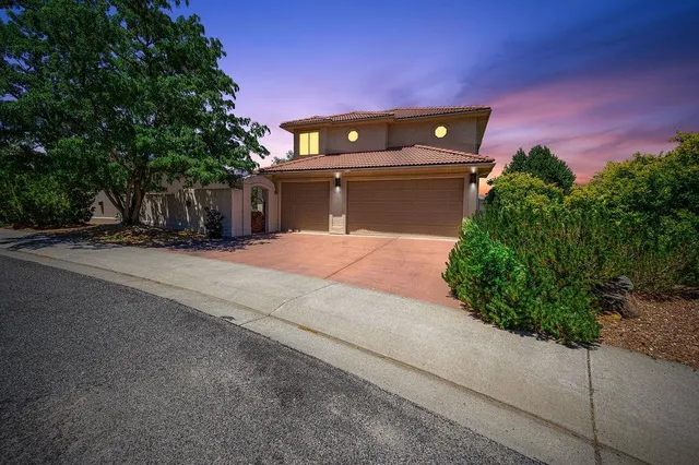 $835,000 | 464 Whitetail Lane, Grand Junction, CO 81507