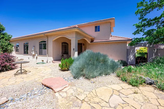 $835,000 | 464 Whitetail Lane, Grand Junction, CO 81507