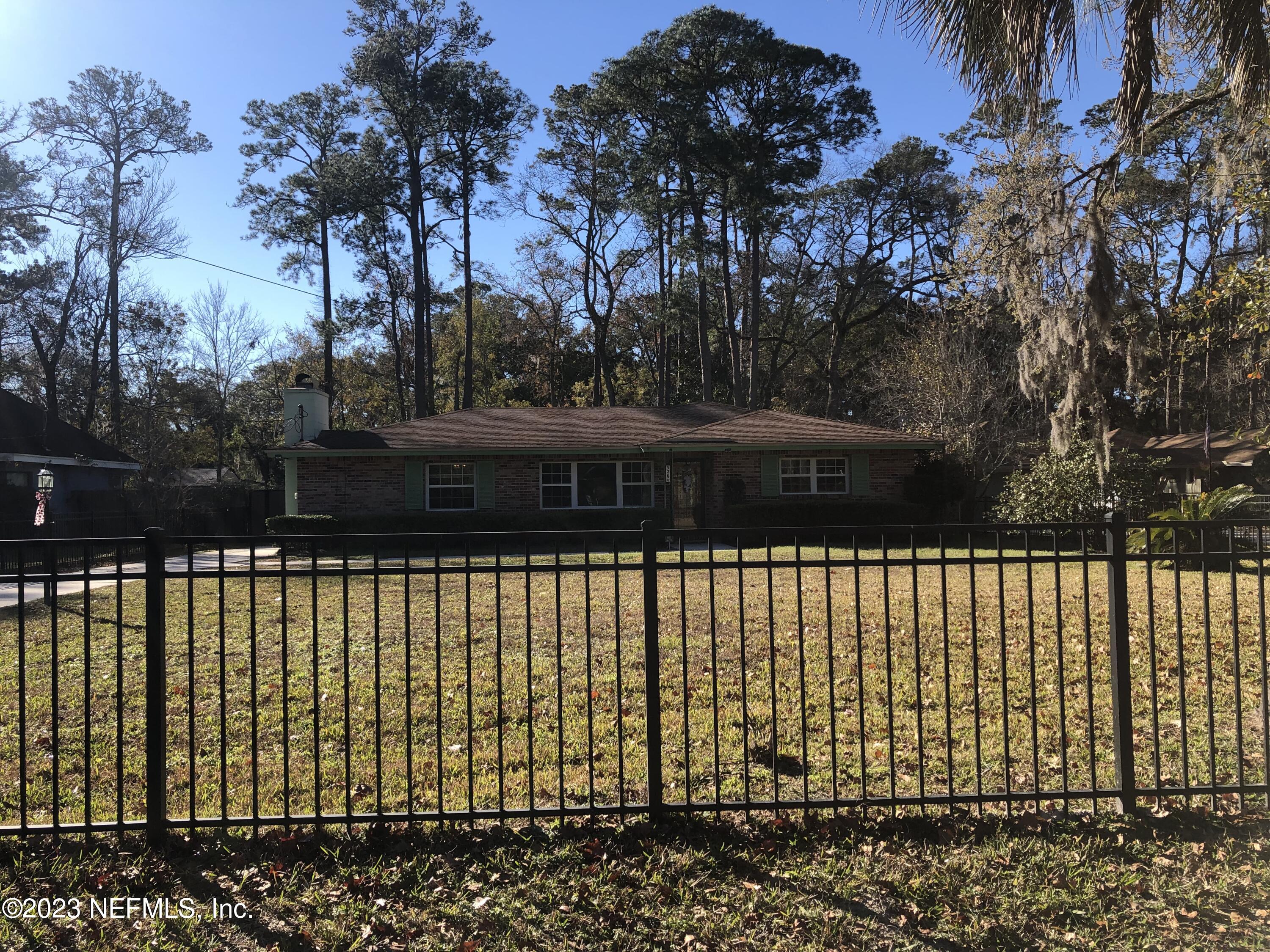 326 Blake Avenue Orange Park, FL 32073 - Photo 25 of 25 a view of balcony with a garden