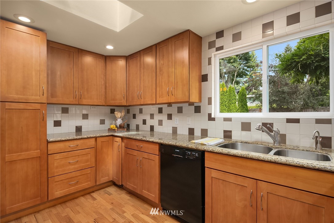13010 Southeast 188th Street Renton, WA 98058 - Photo 9 of 25 Gallery Image 9