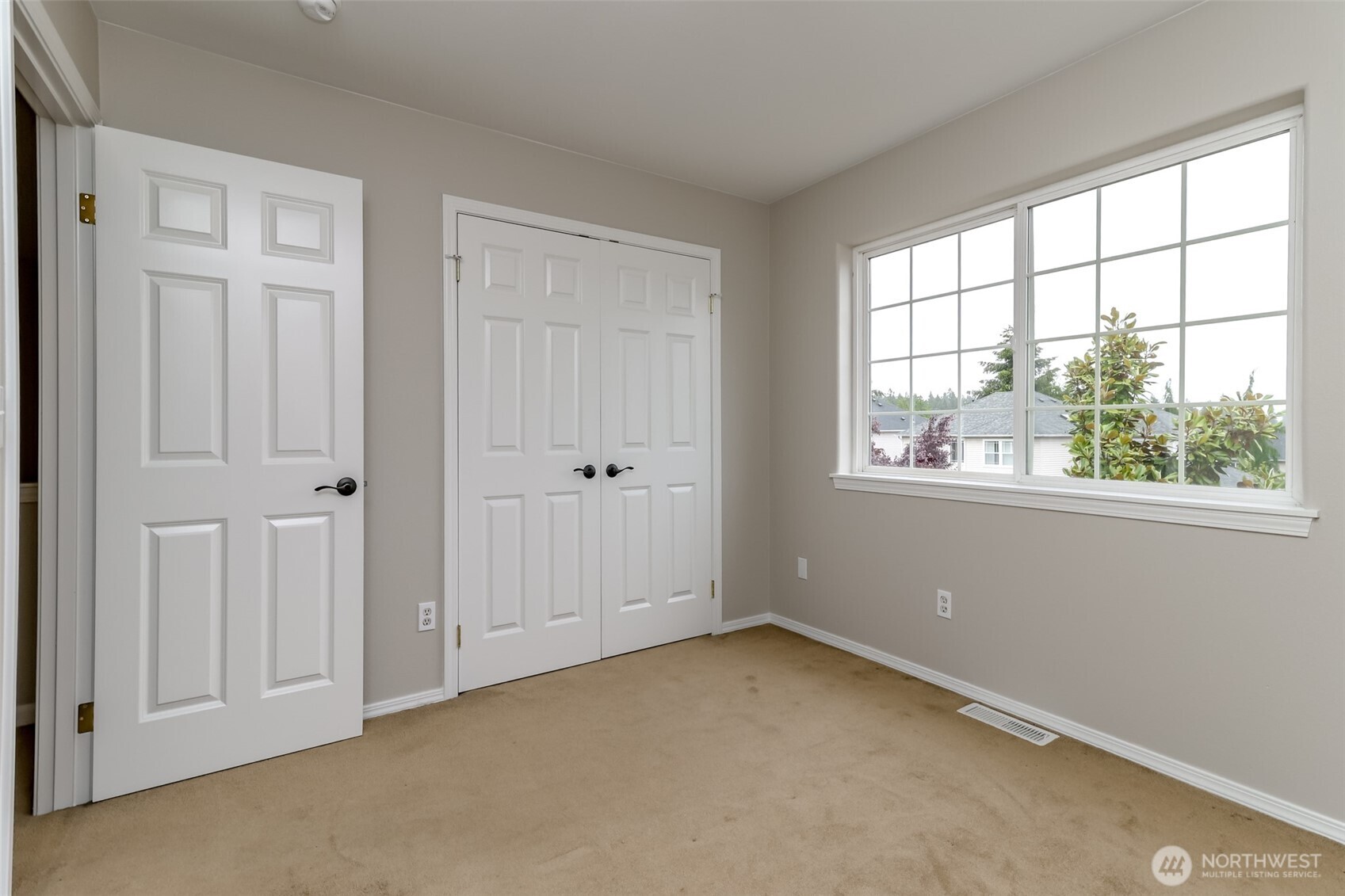 6529 60th Street West University Place, WA 98467 - Photo 33 of 38