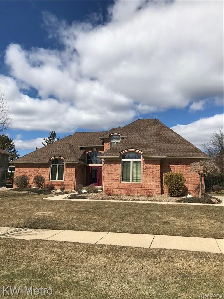 1154 Covington Pl Drive Rochester, MI 48309 - Photo 2 of 32 IMG_0258.JPG