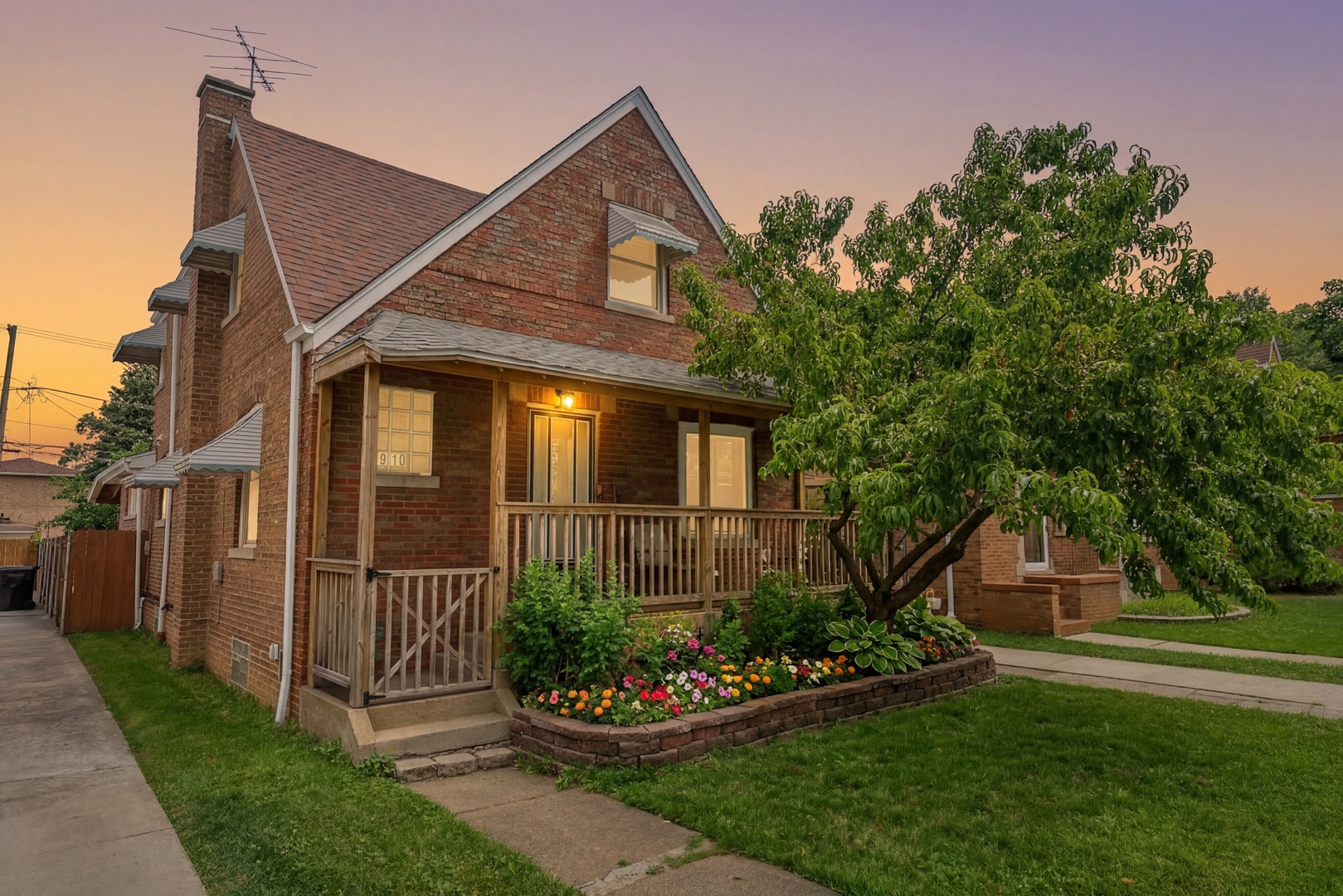 3910 West 83rd Street Chicago, IL 60652 - Photo 1 of 14