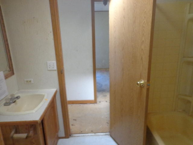 5614 Reeder Road Lyons, MI 48851 - Photo 22 of 24 263-393743 bathroom