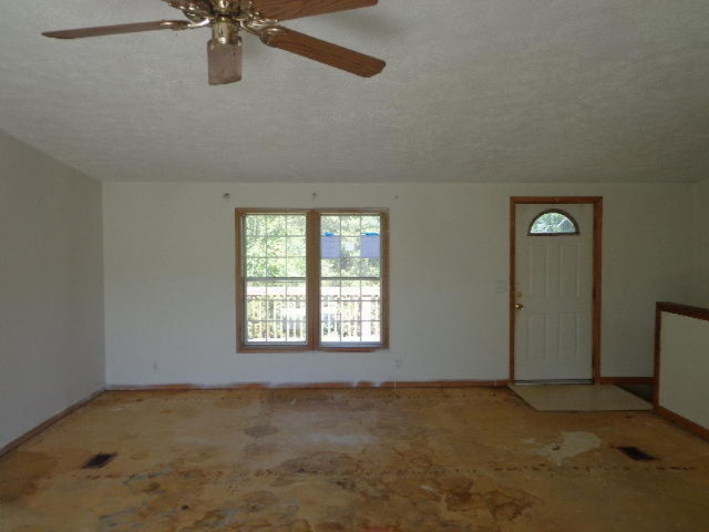 5614 Reeder Road Lyons, MI 48851 - Photo 10 of 24 263-393743 living room