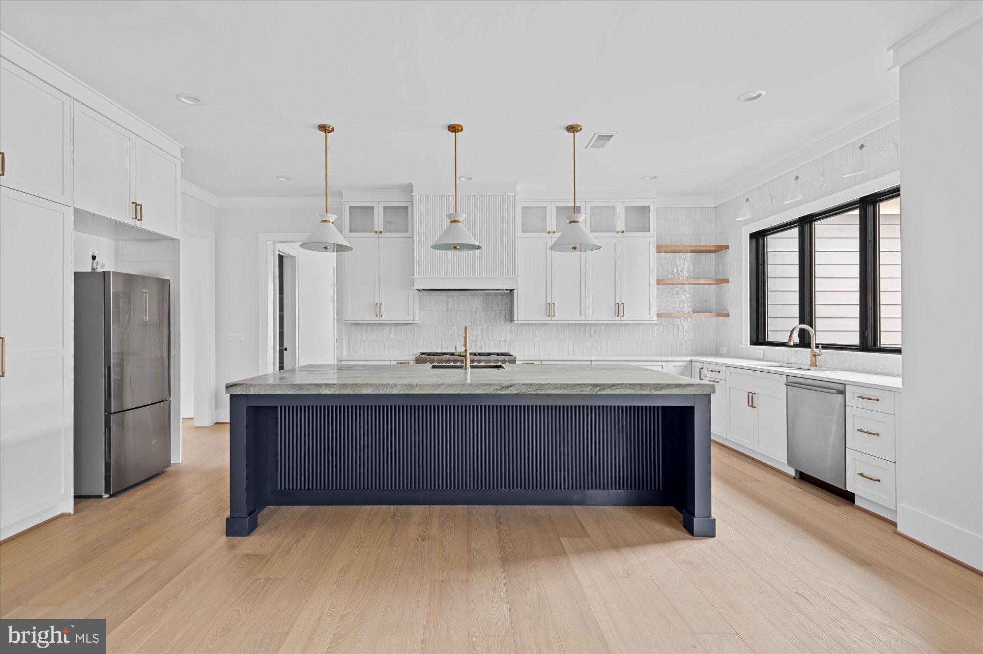 1038 Dead Run Drive McLean, VA 22101 - Photo 24 of 36