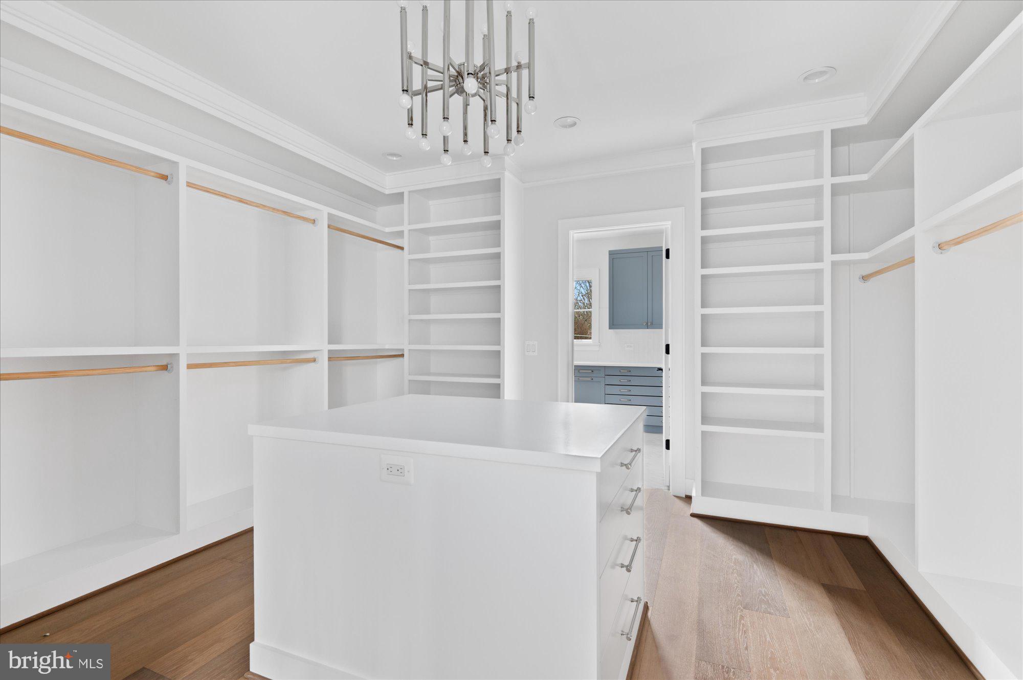 1038 Dead Run Drive McLean, VA 22101 - Photo 28 of 36