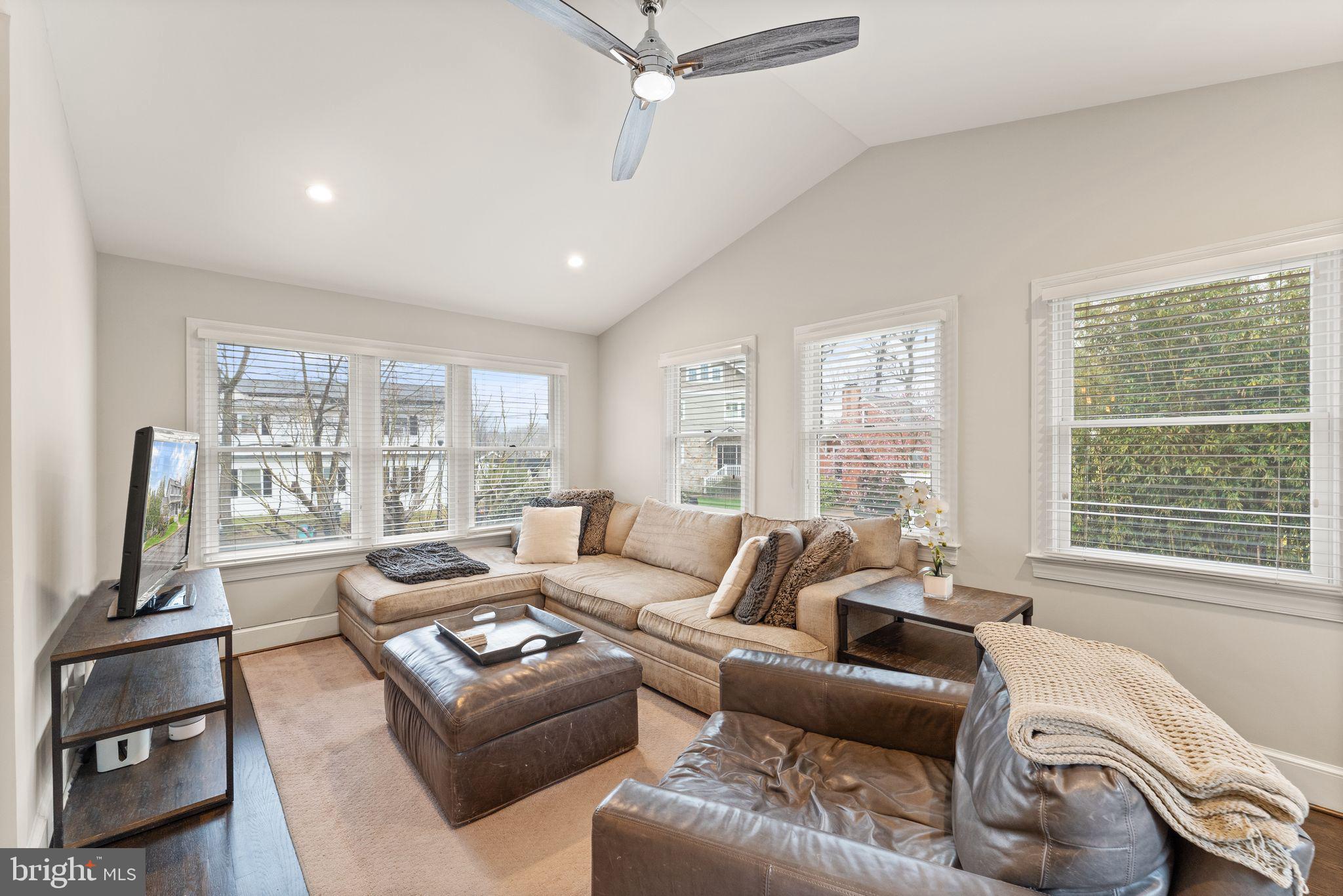 3317 20th Road North Arlington, VA 22207 - Photo 22 of 71 Family room with vaulted ceilings