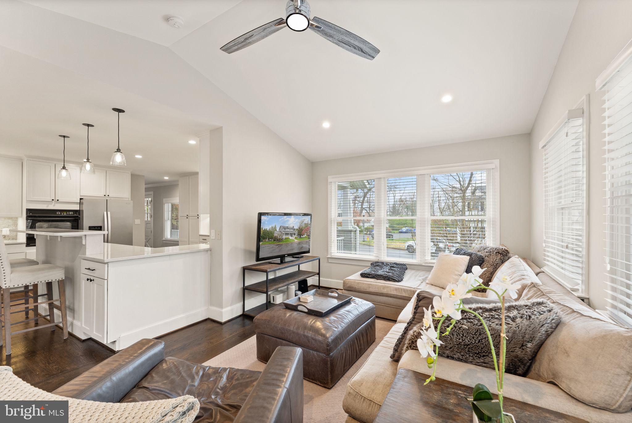 3317 20th Road North Arlington, VA 22207 - Photo 23 of 71 Open concept layout