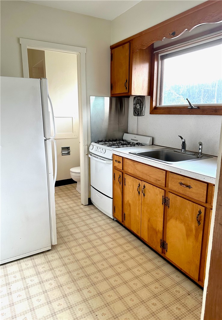 89 Chestnut Street, Unit 4 Oneonta, NY 13820 - Photo 3 of 15