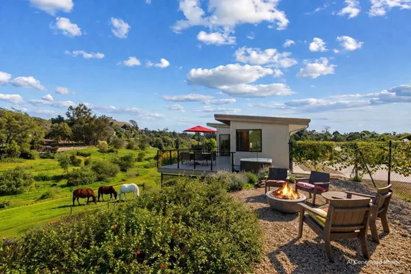 $1,740,000 | 6937 Kellyn Lane, Vista, CA 92084