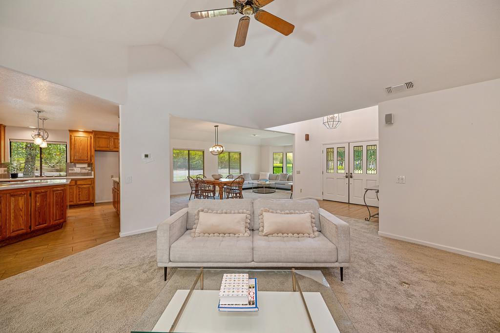 6400 Lago Circle Rancho Murieta, CA 95683 - Photo 16 of 60