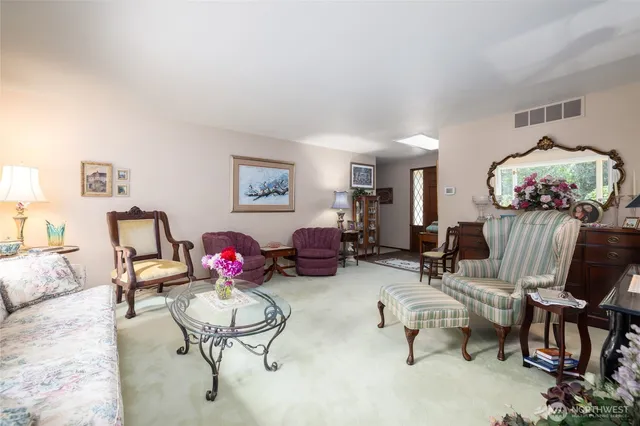 $749,000 | 1410 South 10th Street, Mount Vernon, WA 98274