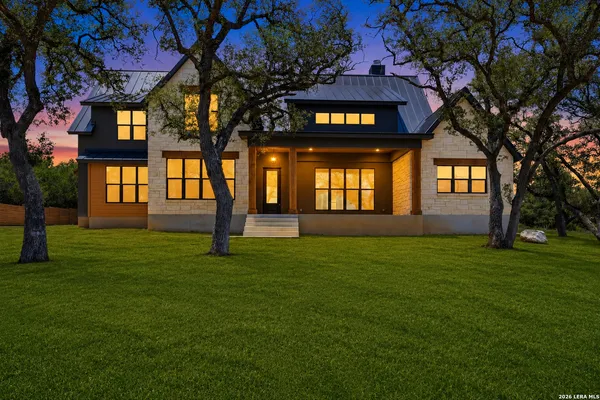 $800,000 | 166 Restless Wind, Spring Branch, TX 78070
