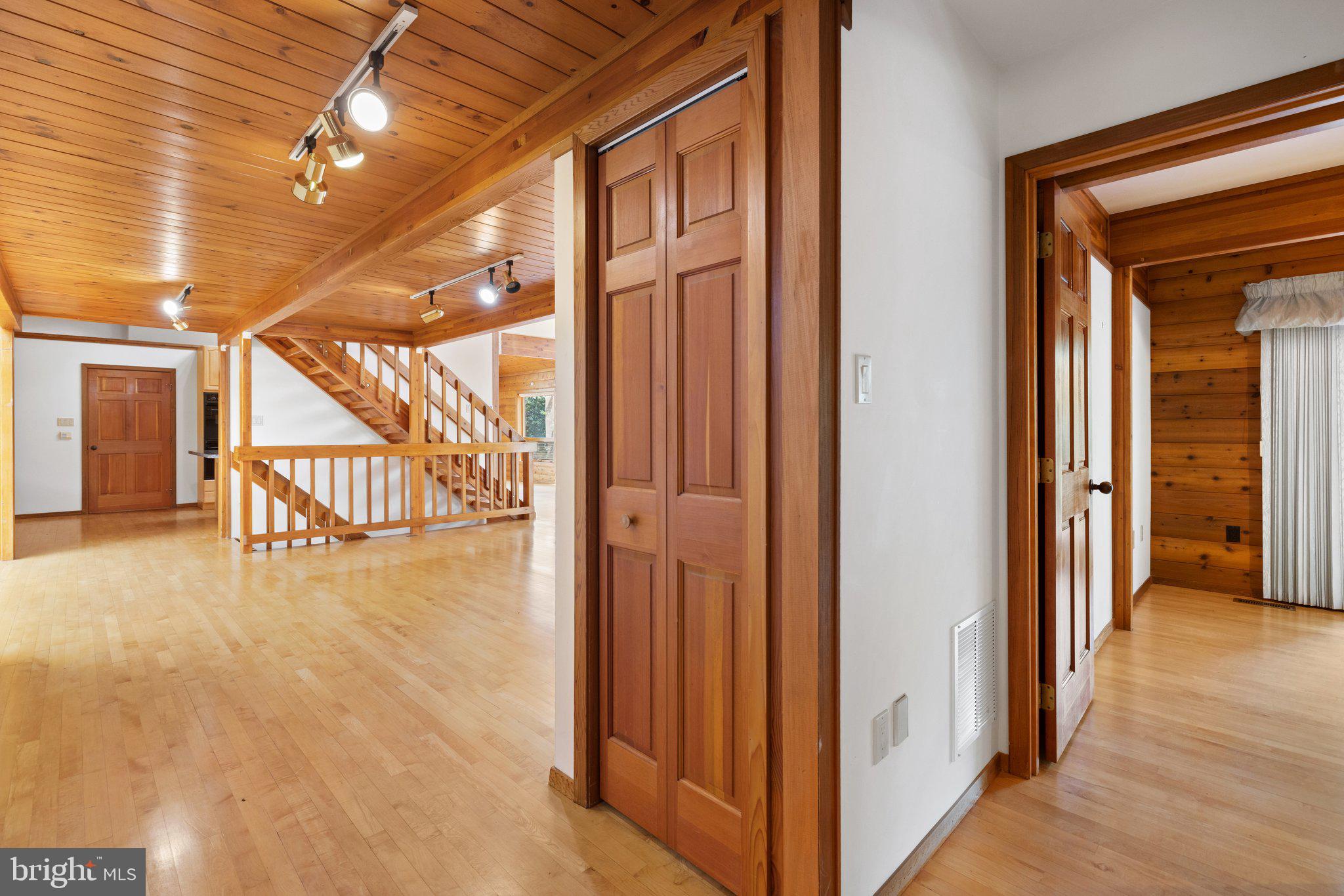 11121 Oakview Road Delaplane, VA 20144 - Photo 44 of 105