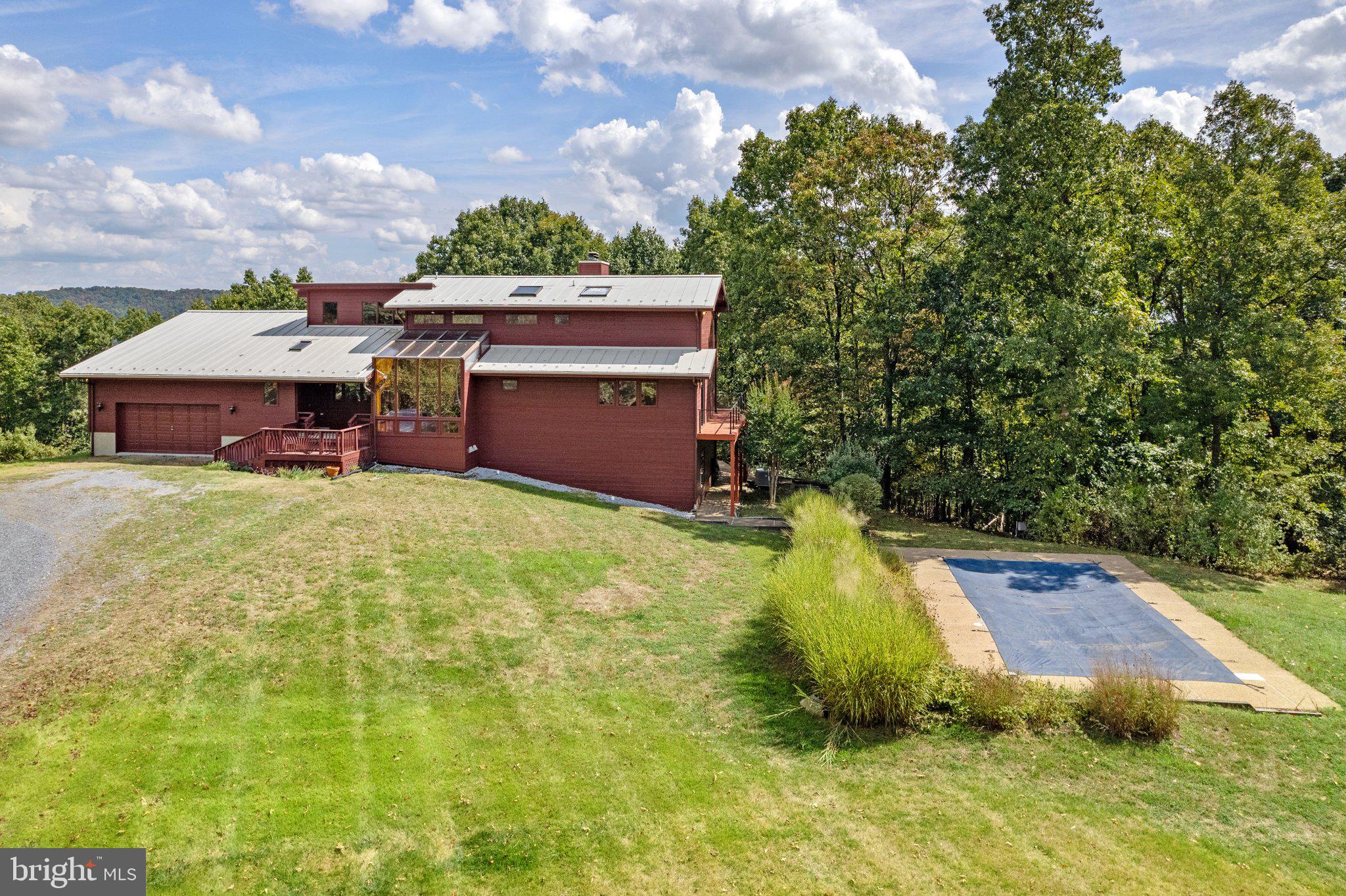 11121 Oakview Road Delaplane, VA 20144 - Photo 9 of 105