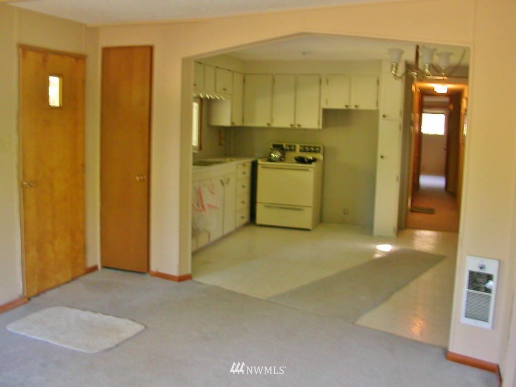 631 Rhododendron Lane Brinnon, WA 98320 - Photo 10 of 21 Gallery Image 10