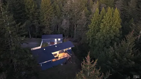 $750,000 | 46581 Iversen Drive, Gualala, CA 95445
