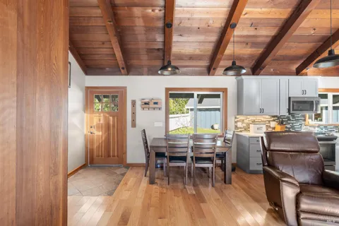 $750,000 | 46581 Iversen Drive, Gualala, CA 95445