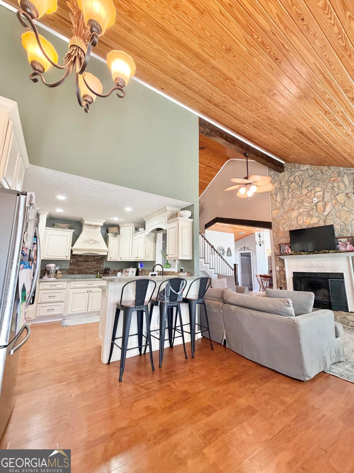 3231 Pear Avenue Patterson, GA 31557 - Photo 12 of 43 a living room with furniture and a fireplace