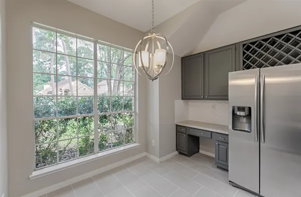 $2,200 | 4230 Mountain Peak Way, Kingwood, TX 77345