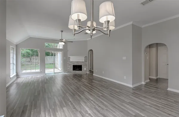 $2,200 | 4230 Mountain Peak Way, Kingwood, TX 77345