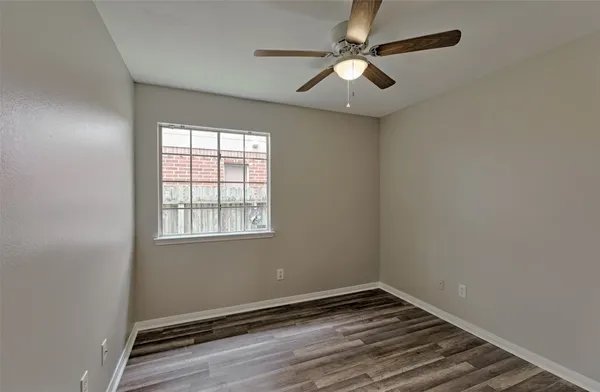 $2,200 | 4230 Mountain Peak Way, Kingwood, TX 77345