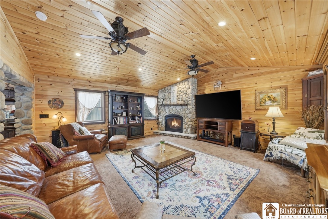 11075 Carpenter Road Wales, NY 14139 - Photo 2 of 50